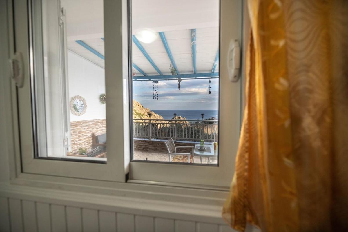 Springs Petronas Apartment Archangelos  Dış mekan fotoğraf