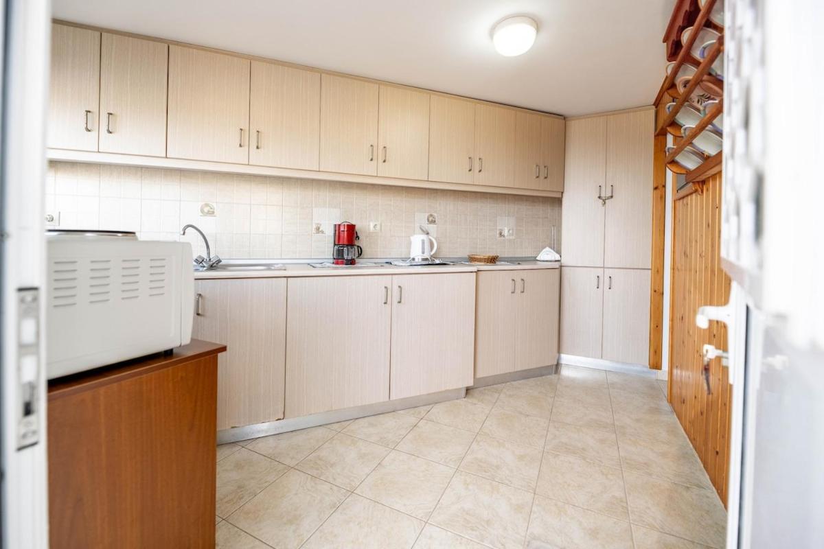 Springs Petronas Apartment Archangelos  Dış mekan fotoğraf