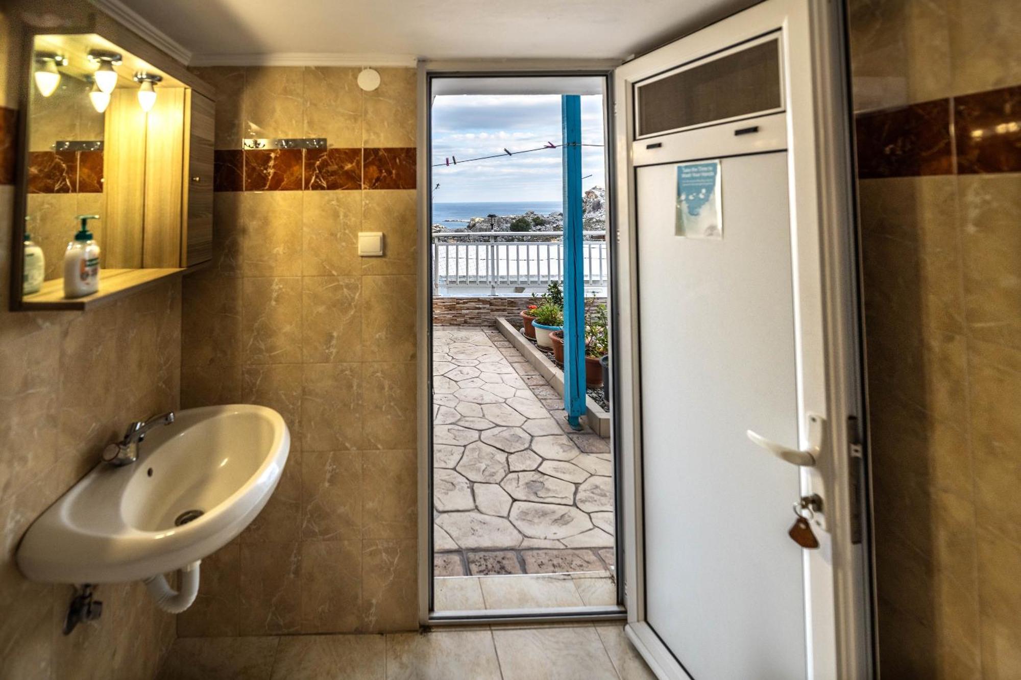 Springs Petronas Apartment Archangelos  Dış mekan fotoğraf